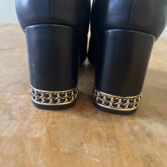Karl Lagerfeld Paris Leather Heel Booties SZ 9.5 Black 3 In Heel Chain Decor - Picture 5 of 14